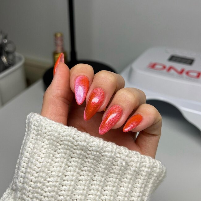 DND DIVA - 9D Cat Eye - 22 Candy - Jelly Belly Rubs