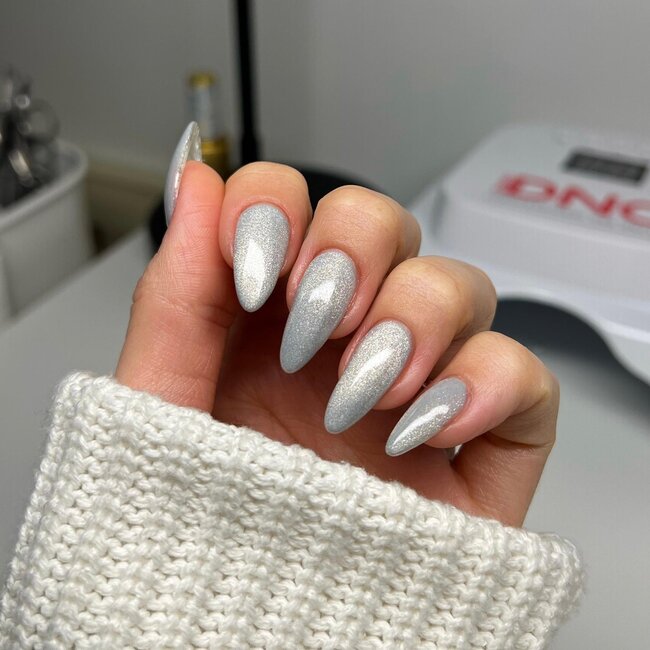 DND DIVA - 9D Cat Eye - 25 Daydream - Moonrise