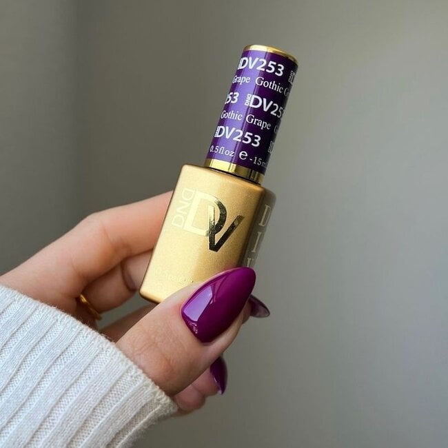 DND DIVA - 253 - Gothic Grape - DUO Polish