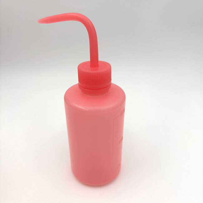 The Studio - Lash Wash Bottle - Pink - 250 mL