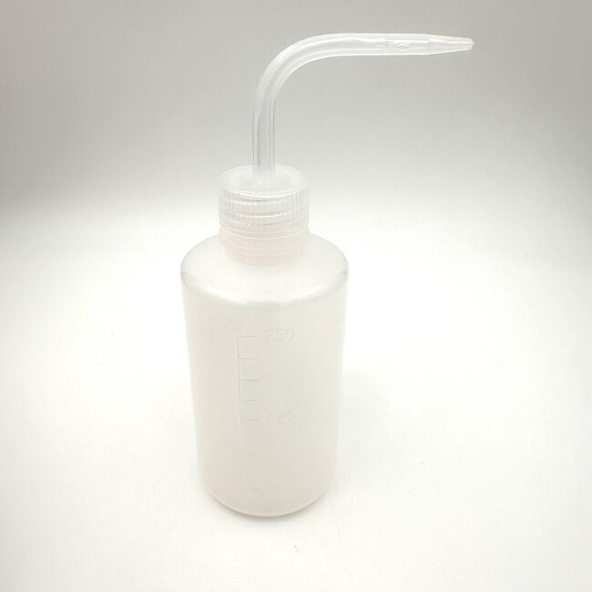The Studio - Lash Wash Bottle - Clear - 250 mL