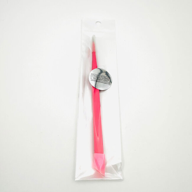The Studio - Straight Tip Tweezer  - Pink