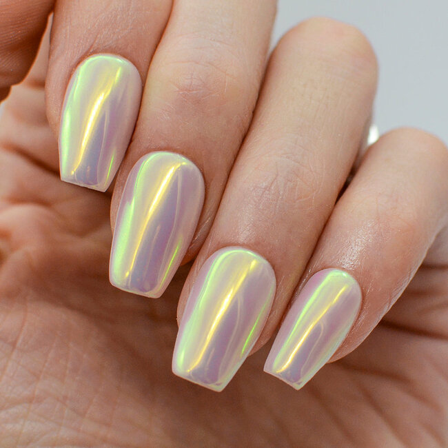 Pink Mask - Aurora #5 - Nail Art Chrome