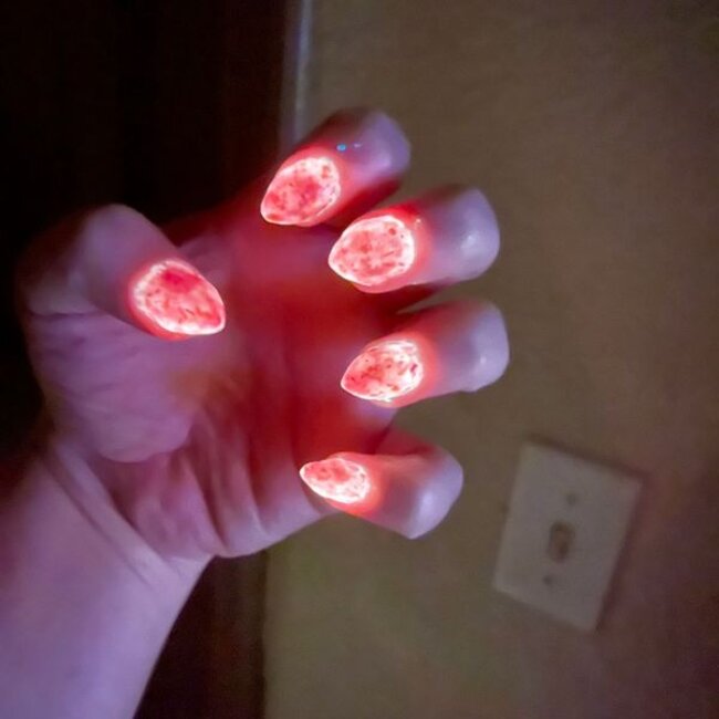 V Beauty Pure - Pigment - 182 Cherry Ice - The Glo Getters - 0.5 oz