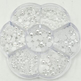 The Studio The Studio - Art Pack #348 - Assorted Pearls - 7 pcs