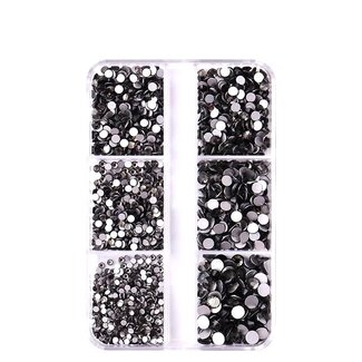 The Studio The Studio - Art Pack #362 - Assorted Black Rhinestone - 6 pcs