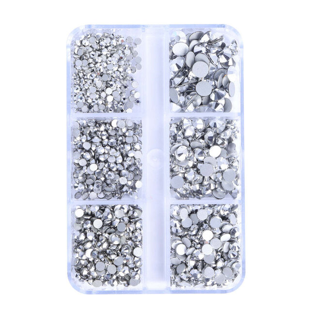 The Studio - Art Pack #580 - Assorted Clear Rhinestone - 6 pcs