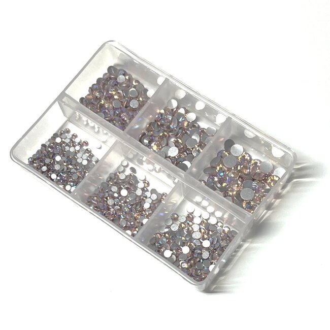 The Studio - Art Pack #357 - Assorted Bronze Rhinestone - 6 pcs