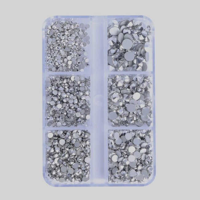 The Studio - Art Pack #355 - Assorted Clear Rhinestone - 6 pcs