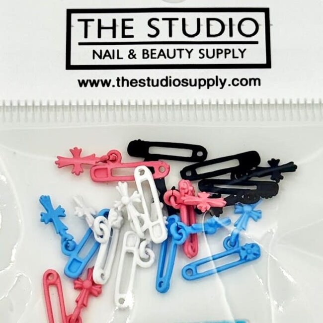 The Studio - Art Pack #572 - Assorted Safety Pin Charms - W, B, P, B
