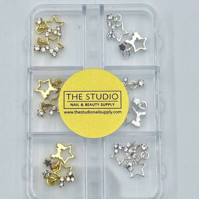 The Studio - Art Pack #573 - Assorted Silver, Gold Star Charms