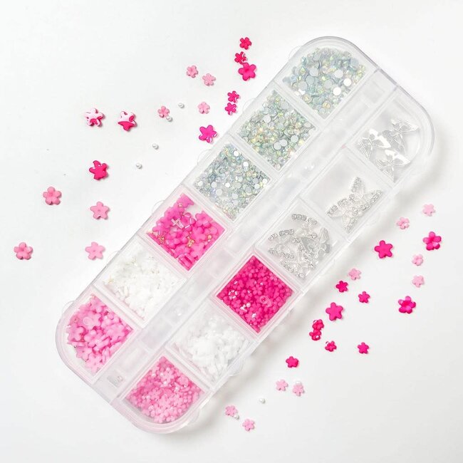 The Studio - Art Pack #558 - Flowers, Rhinestones