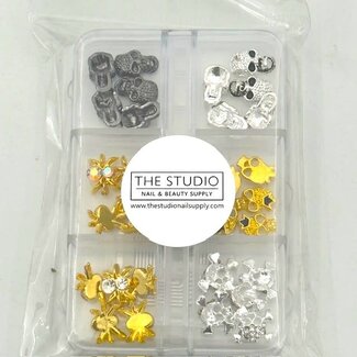 The Studio The Studio - Art Pack #618 - Spiders, Skulls