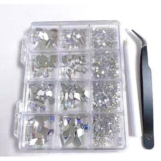 The Studio The Studio - Rhinestone Assortment 3 - 12 pcs