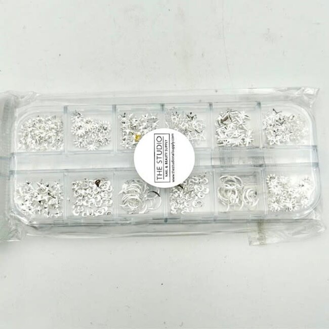 The Studio - Art Pack #634 - Moon and Star - Silver