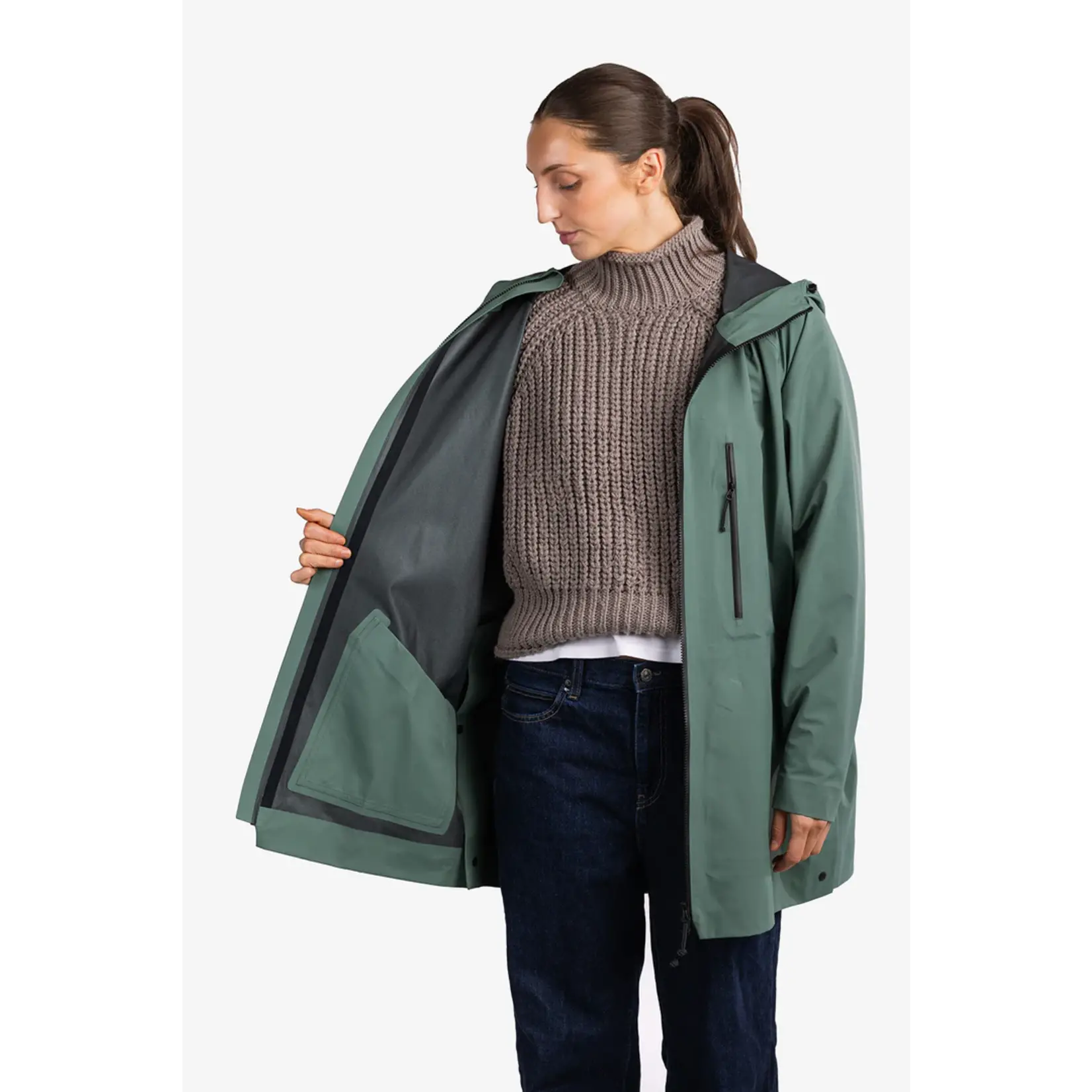 San Poncho San Poncho, Legacy Poncho V3