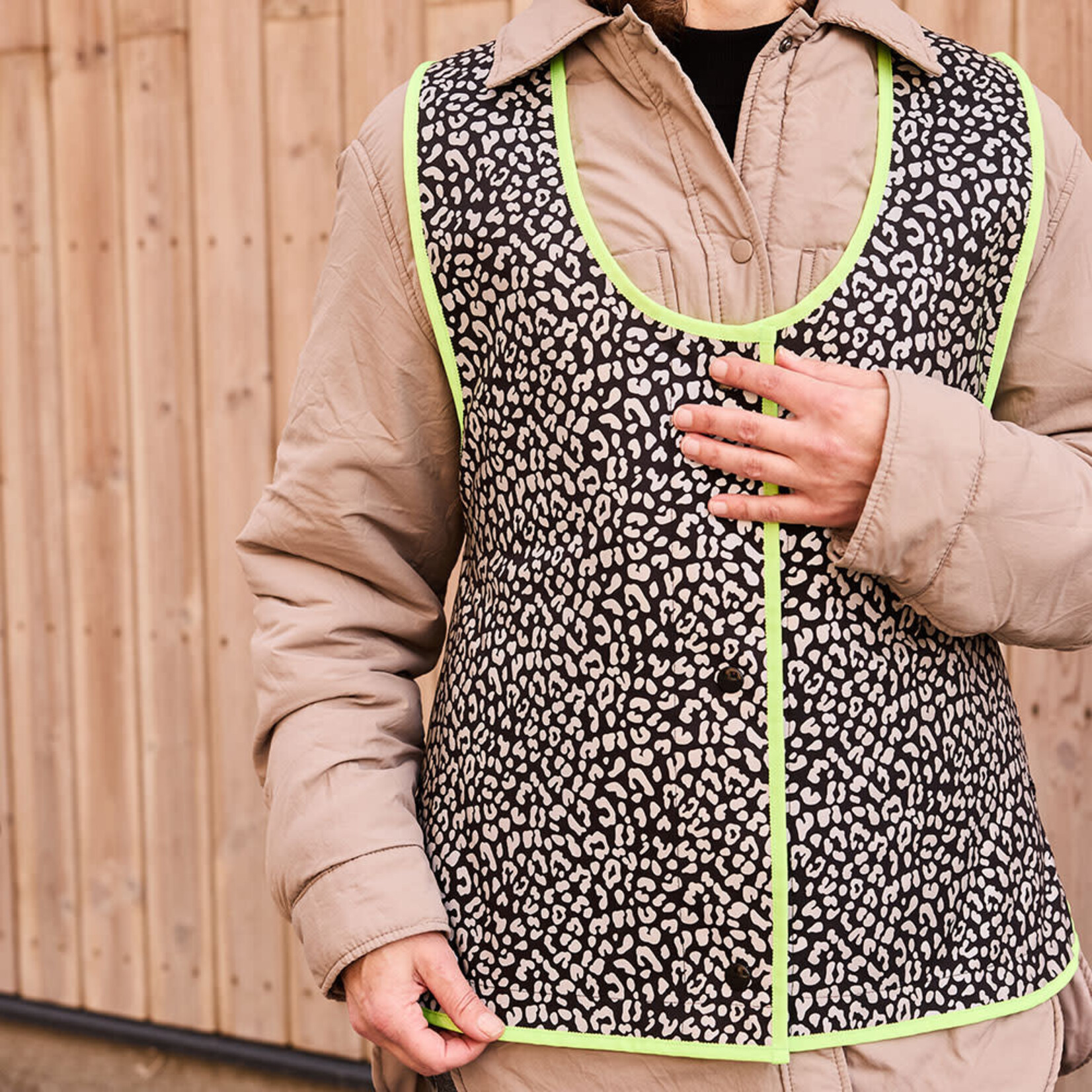 WeatherGoods Luna Reflective Vest