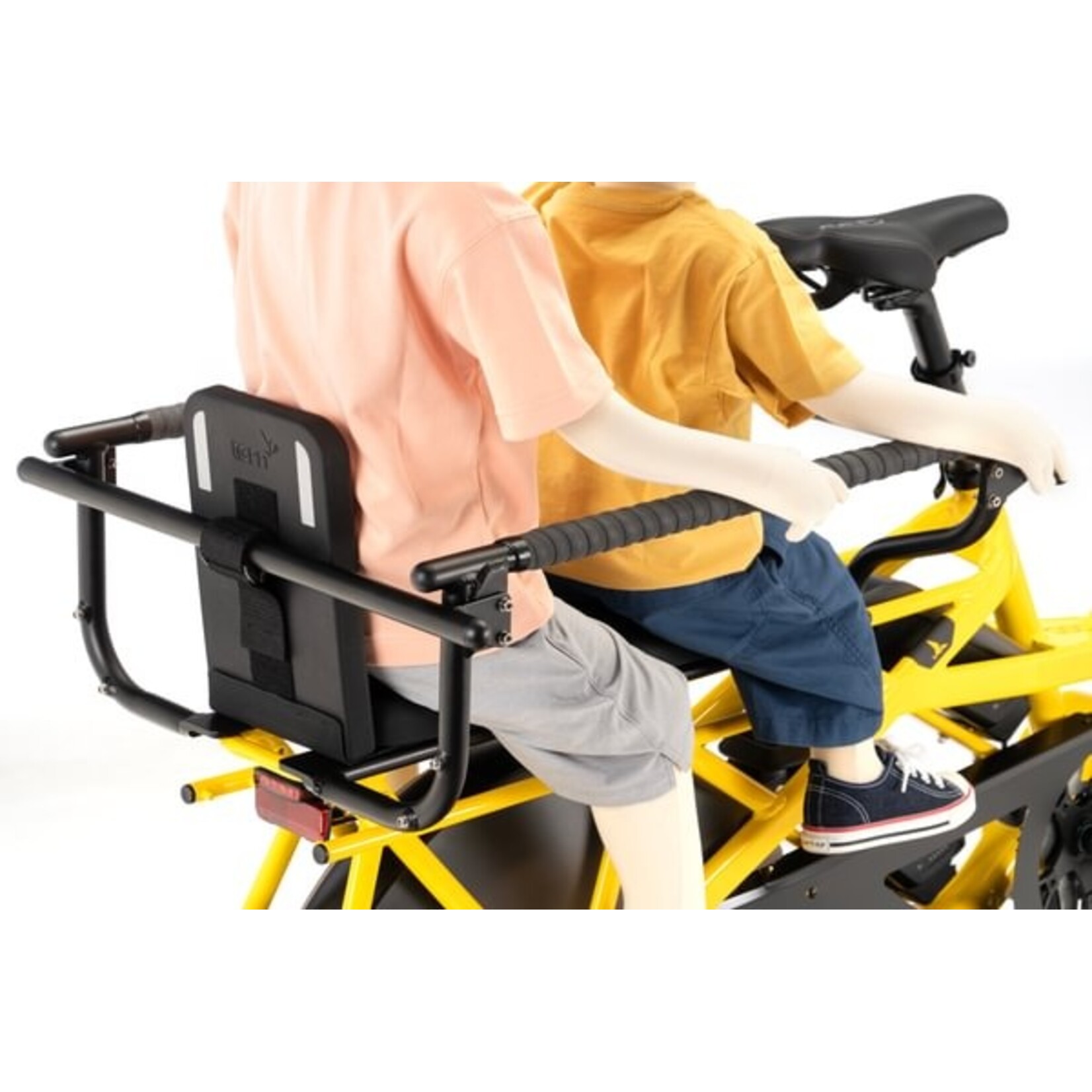 Tern Tern, Clubhouse Backrest