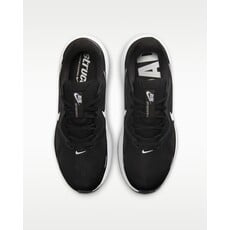 Nike Nike Structure 26