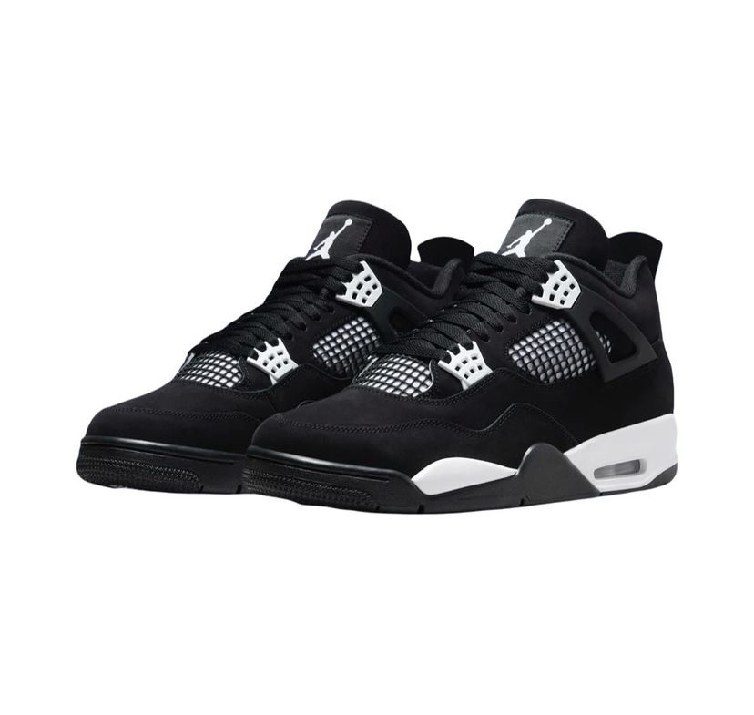 JORDAN Air Jordan 4 'White Thunder' - Private Stock