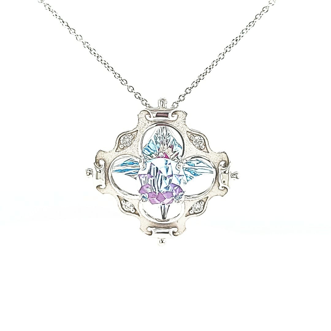 14KW 8mm Blue Topaz Davinchi Cut Pendant 14KW 8mm Blue Topaz Davinchi Cut Pendant