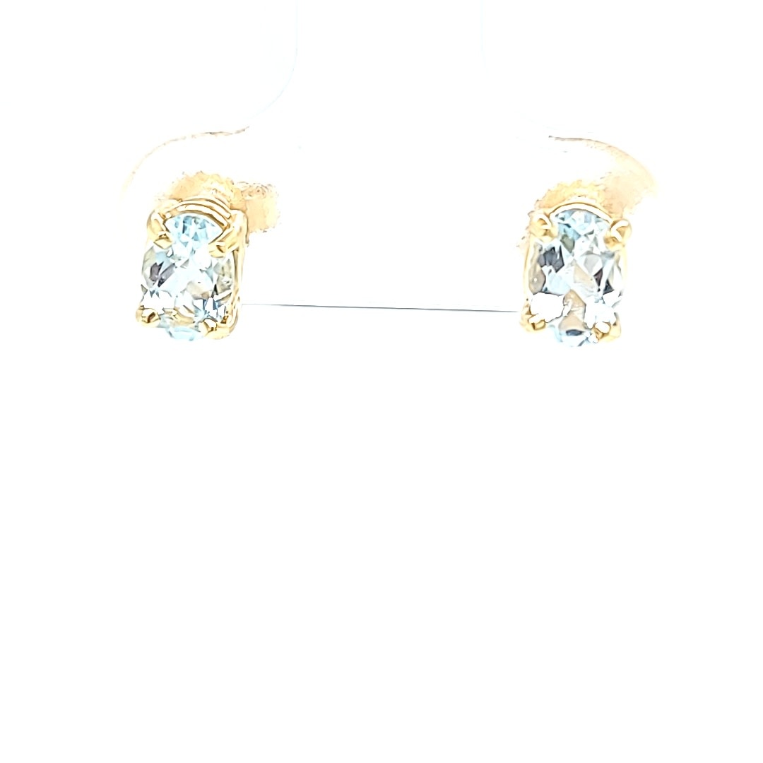 14KY Oval Aquamarine Stud Earrings