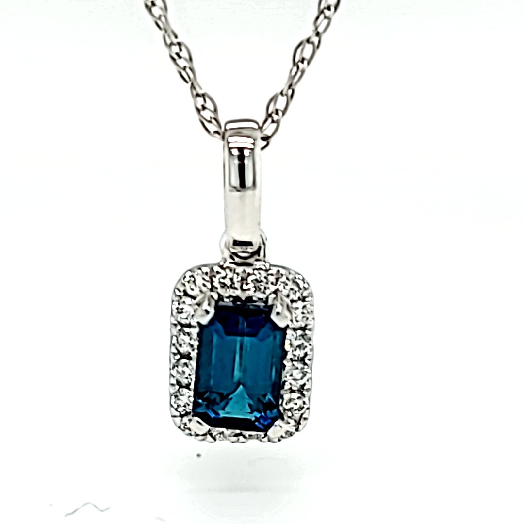 14kw Indololite Tourmaline Pendant 14kw Indololite Tourmaline Pendant