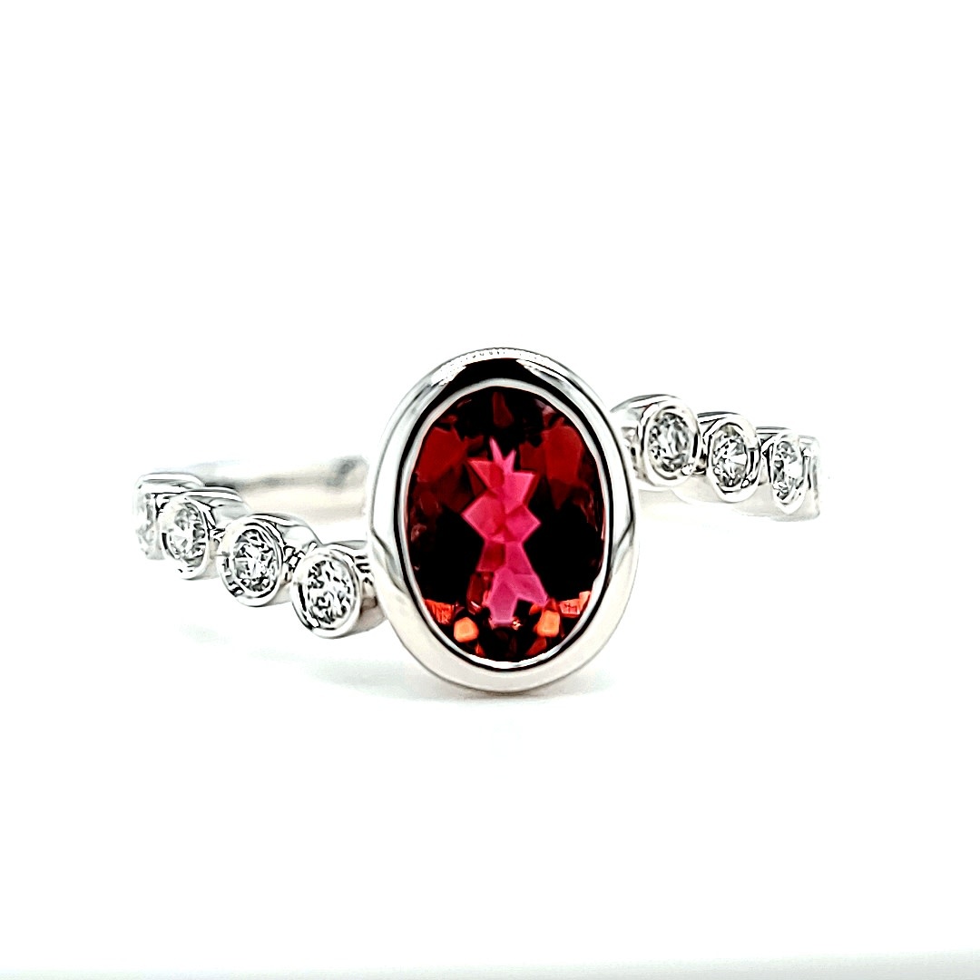 14KW 0.78CT Pink Tourmaline Fashion Ring