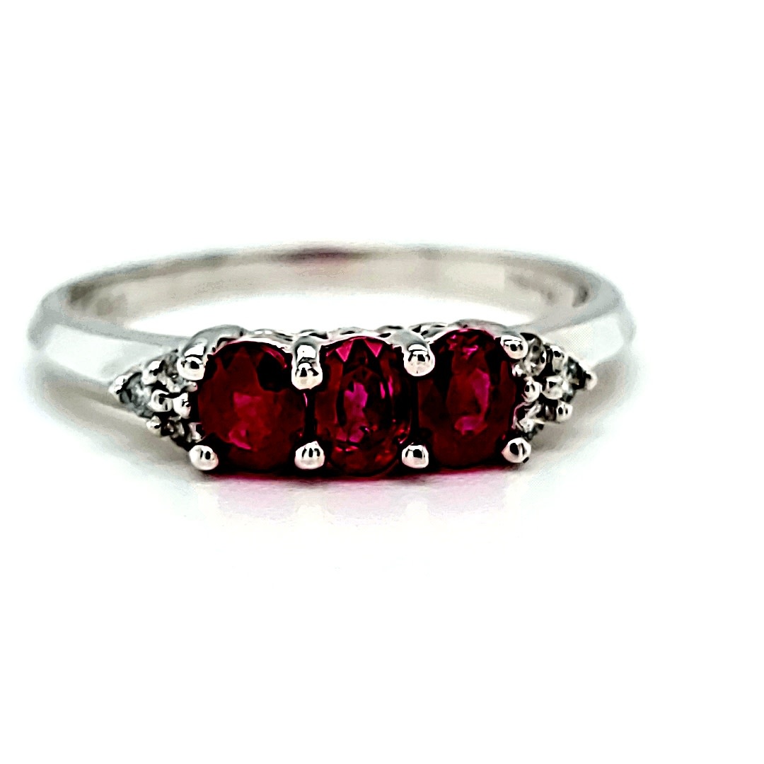 14KW .68TW Ruby and .06TW Diamond Ring