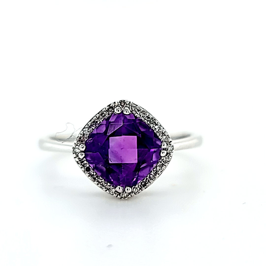 14KW Amethyst Fashion Halo Ring