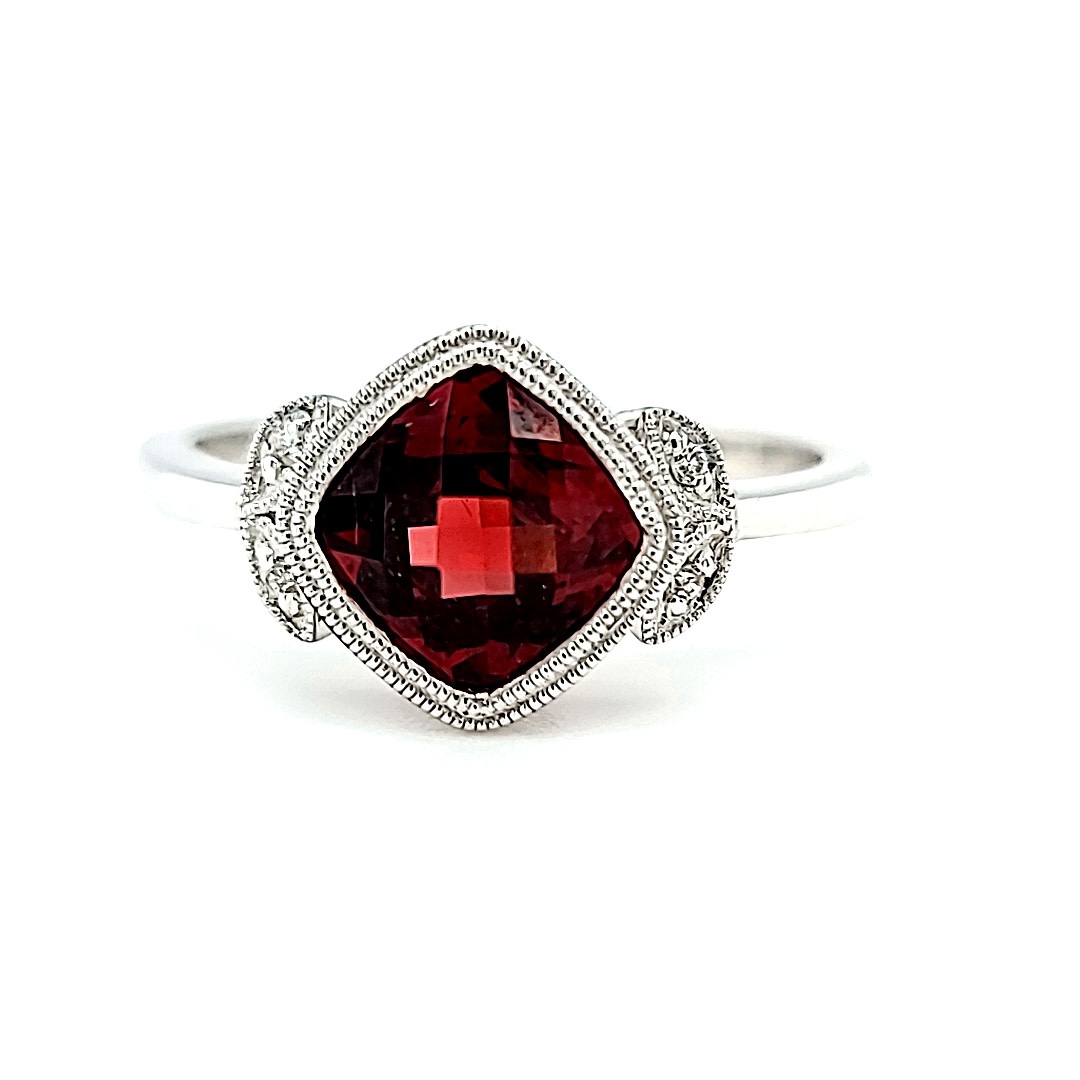 14KW Garnet and Milgraine Halo Ring