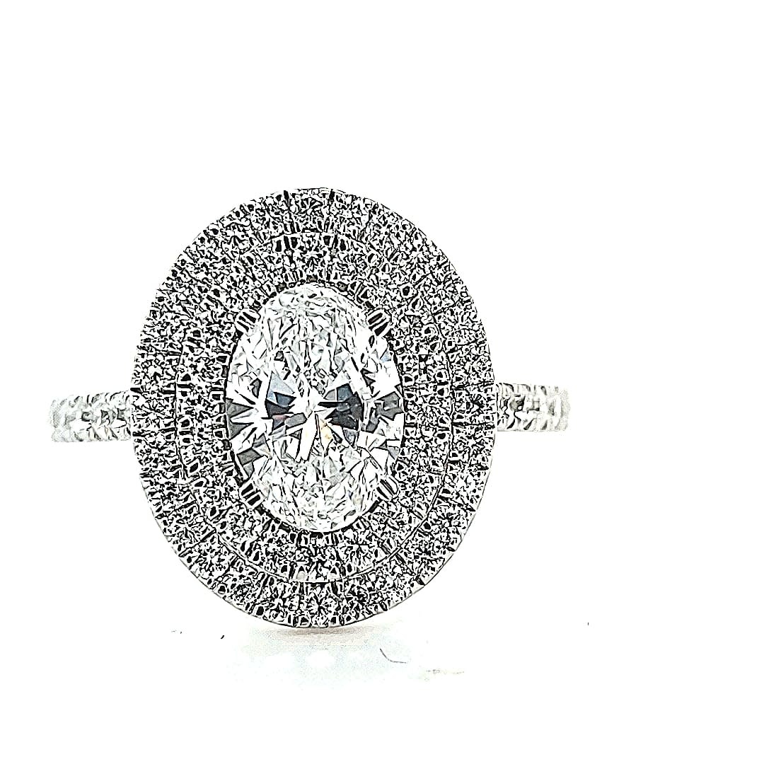 A 14KW 1.69TW LG Diamond Engagement Ring
