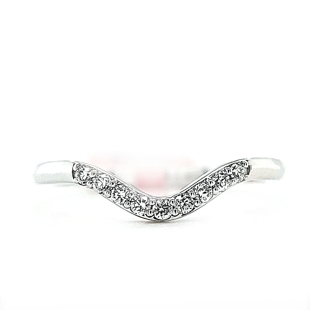 14KW 0.12TW LG Diamond Wedding Band
