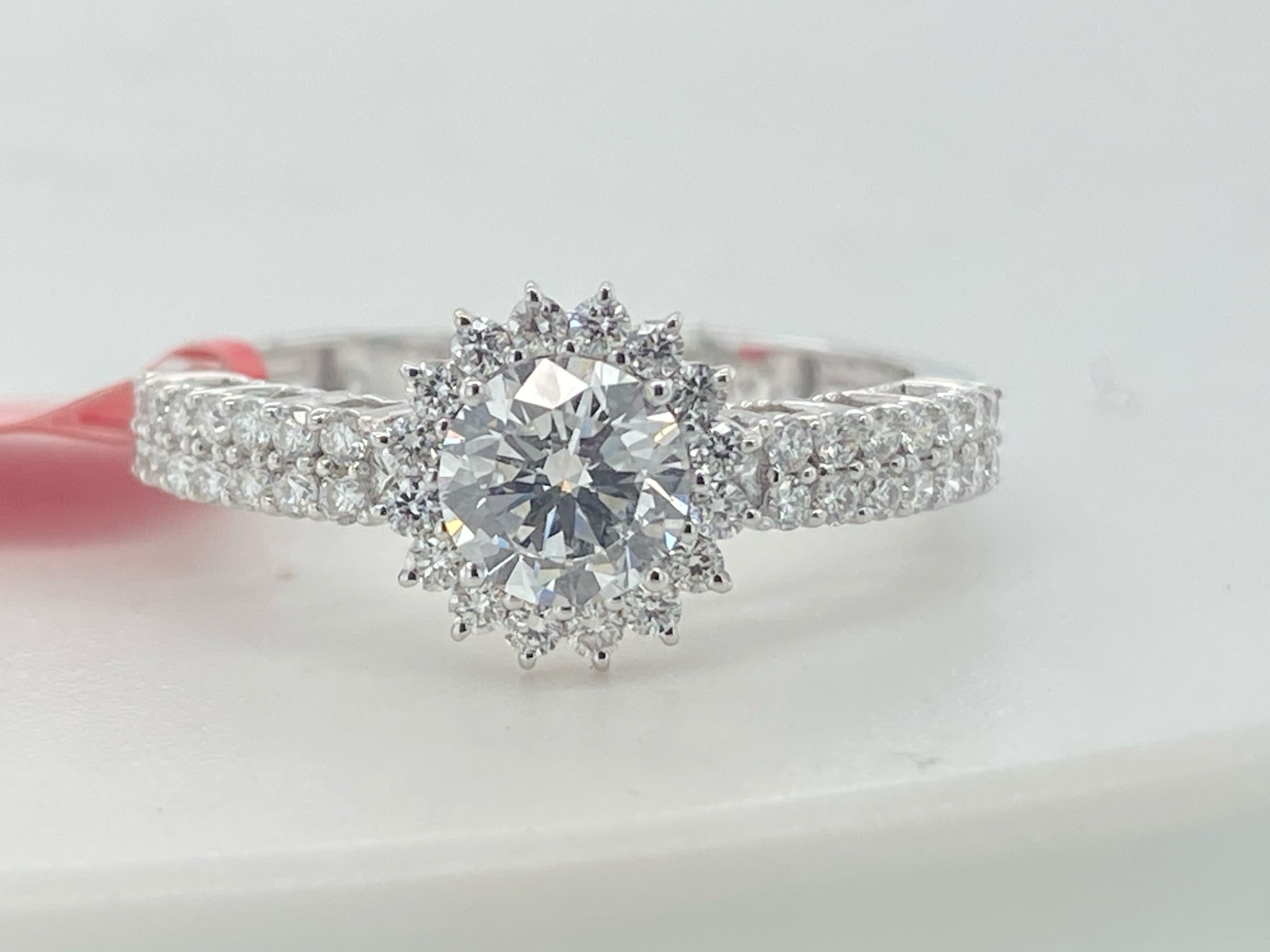14KW 1.07TW LG Engagement Ring