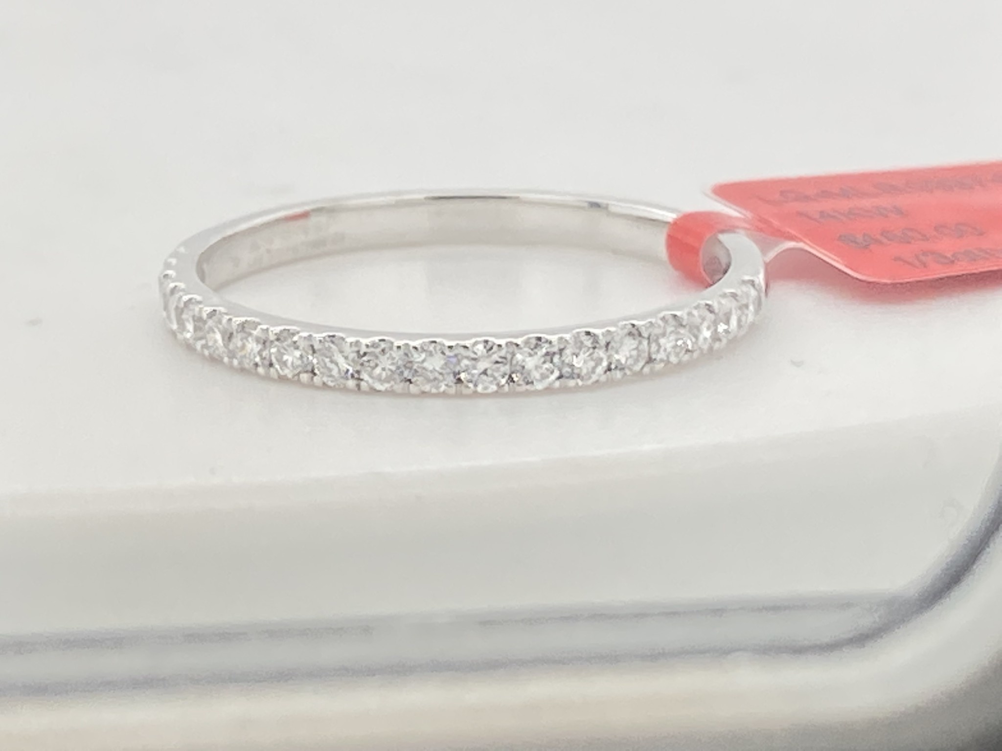 14KW .29TW LG Diamond Wedding Band