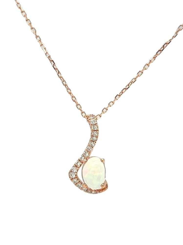 Cirari 14KR .54CT Opal and Diamond Pendant .11TW