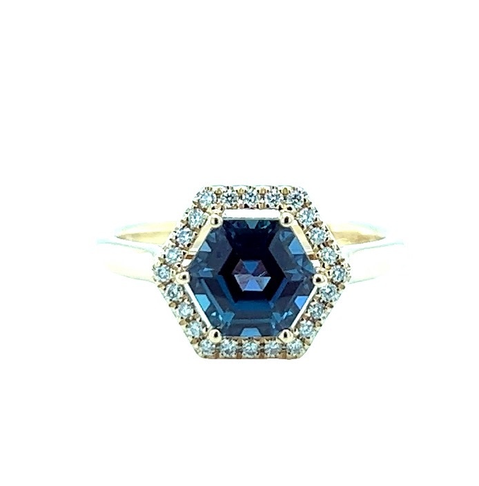 14KY Alexandrite and Diamond Fashion Ring