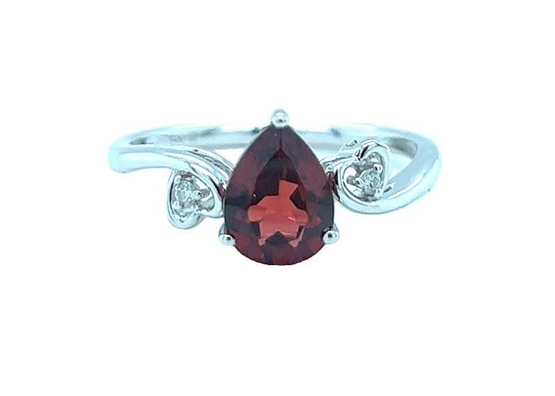 14KW Garnet and Diamond Fashion Ring