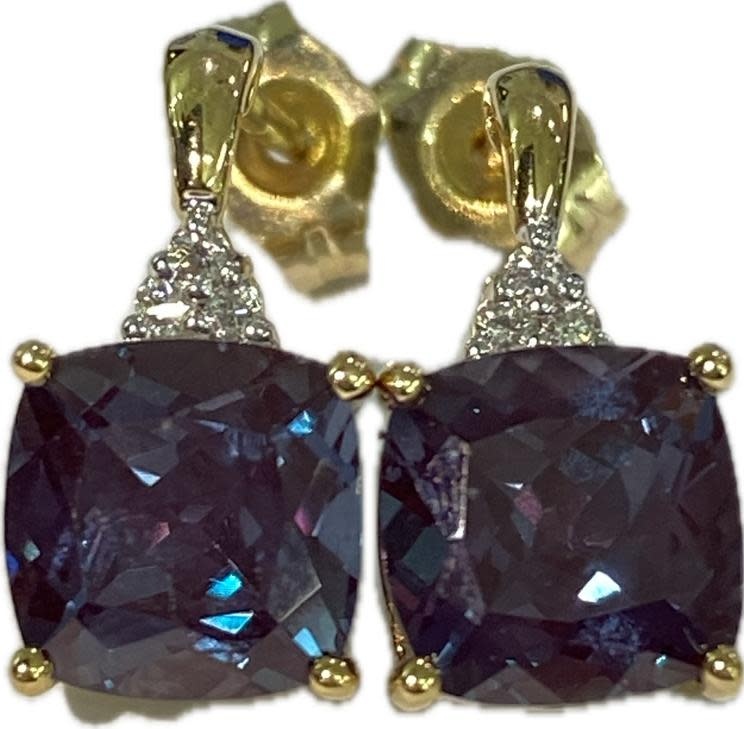 Legend 14KY LG Alexandrite Earrings 3.85TW