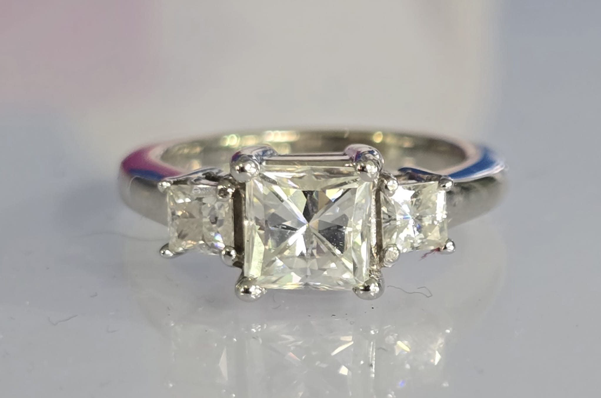 14KW Moissanite ring (Sizing not included)