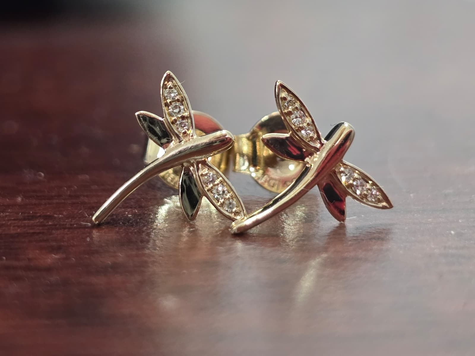14KY Nat .03tw Diamond Dragonfly Earrings