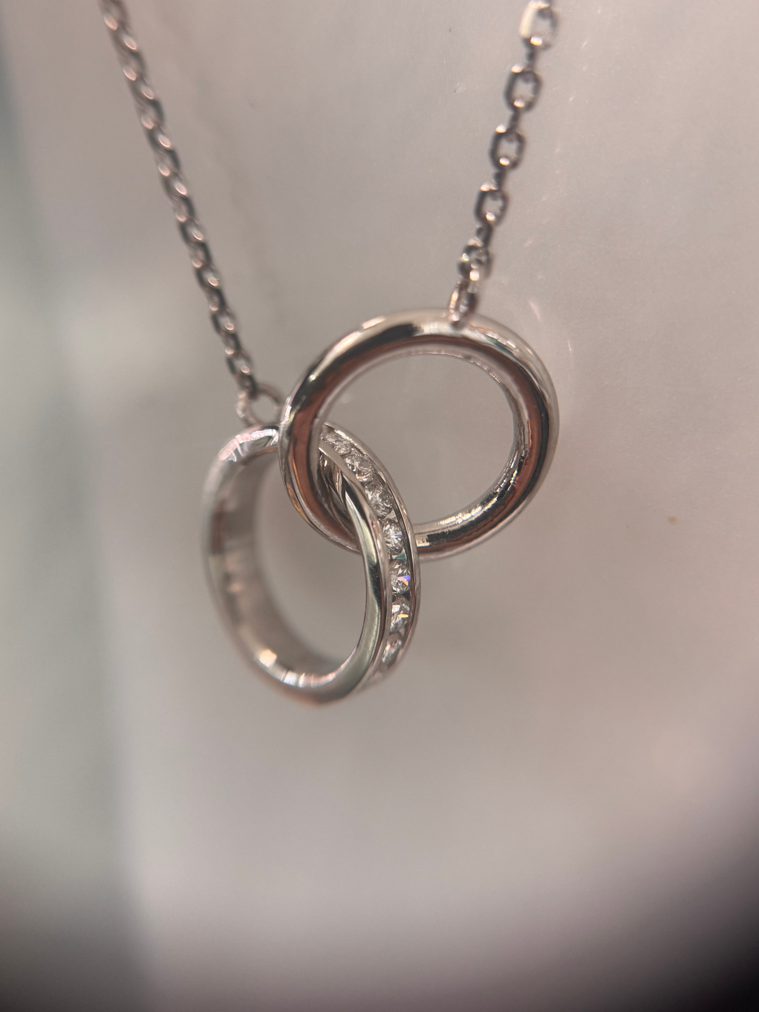 14KW Double Circle Pendant with LG Diamonds