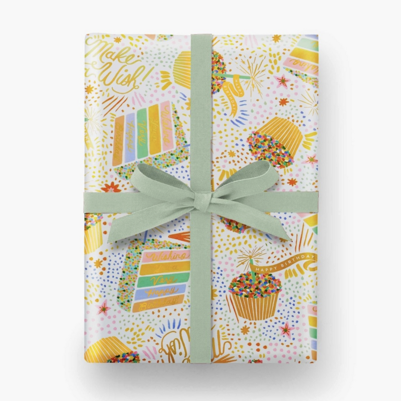 Wrapping Paper Scissors Gift Box Stock Photo 536543137