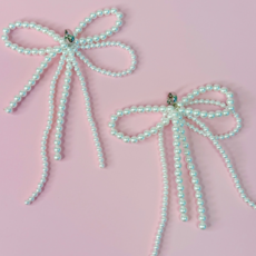 Pearl Fountain Shoe Charms