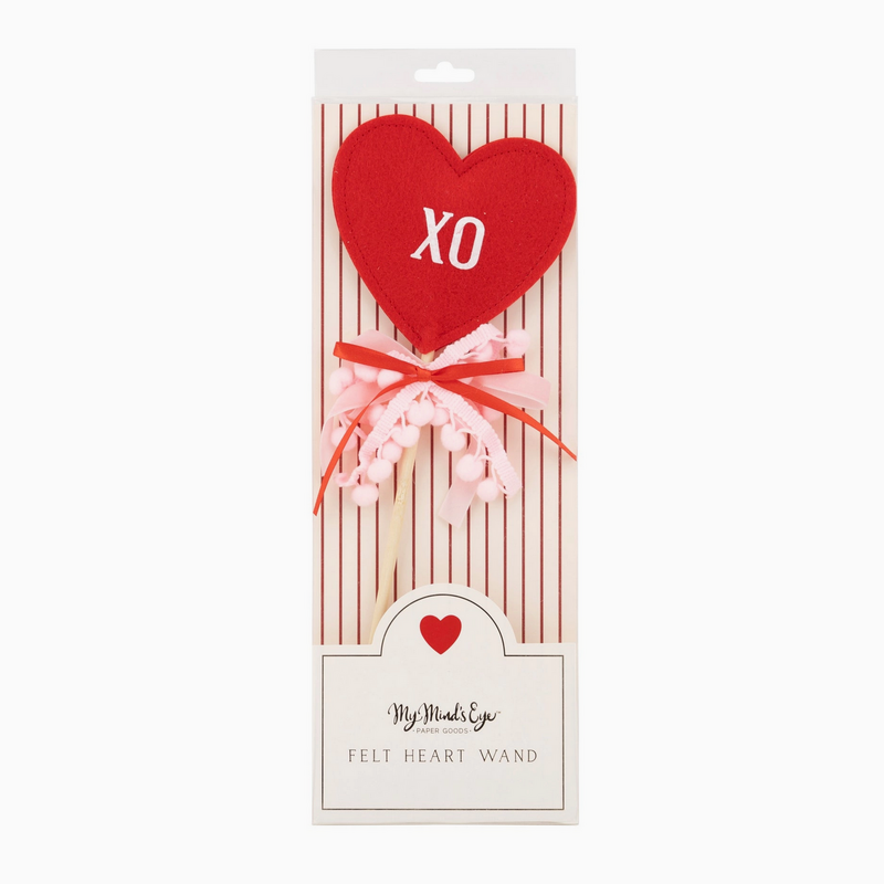 Puffy Felt Heart Wand