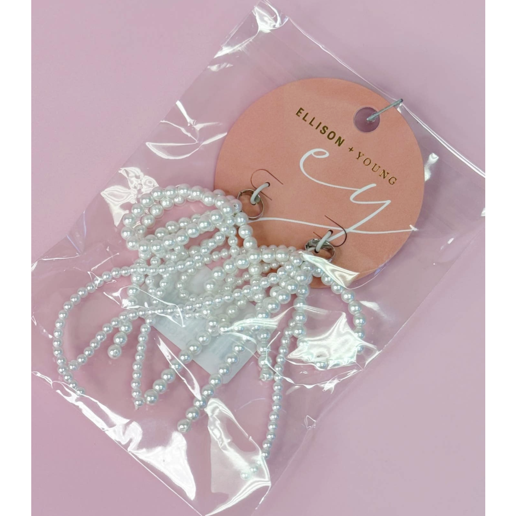 Pearl Fountain Shoe Charms