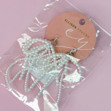 Pearl Fountain Shoe Charms