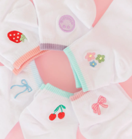 Women's Embroidered Ankle Socks