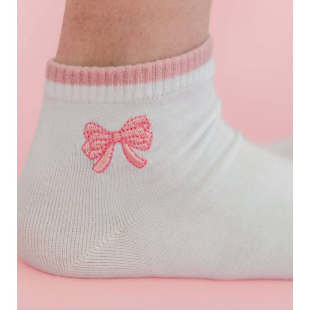 Women's Embroidered Ankle Socks