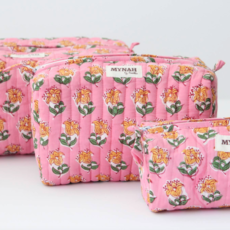 Medium Bubblegum Motif Travel Makup Bag